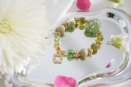 Maneki-neko Heart Green Peridot & Jade Bracelet